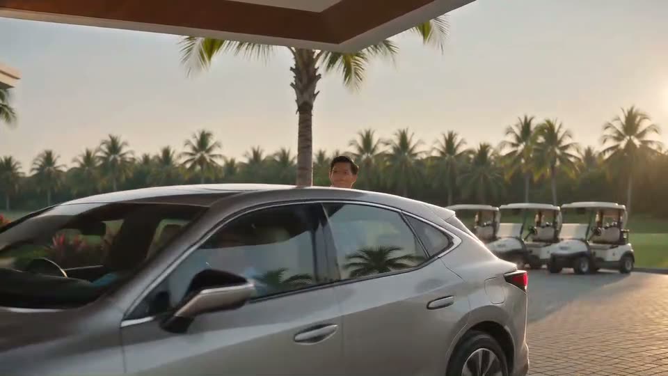 The Arrival: Greeting Guests at the Drop-Off
